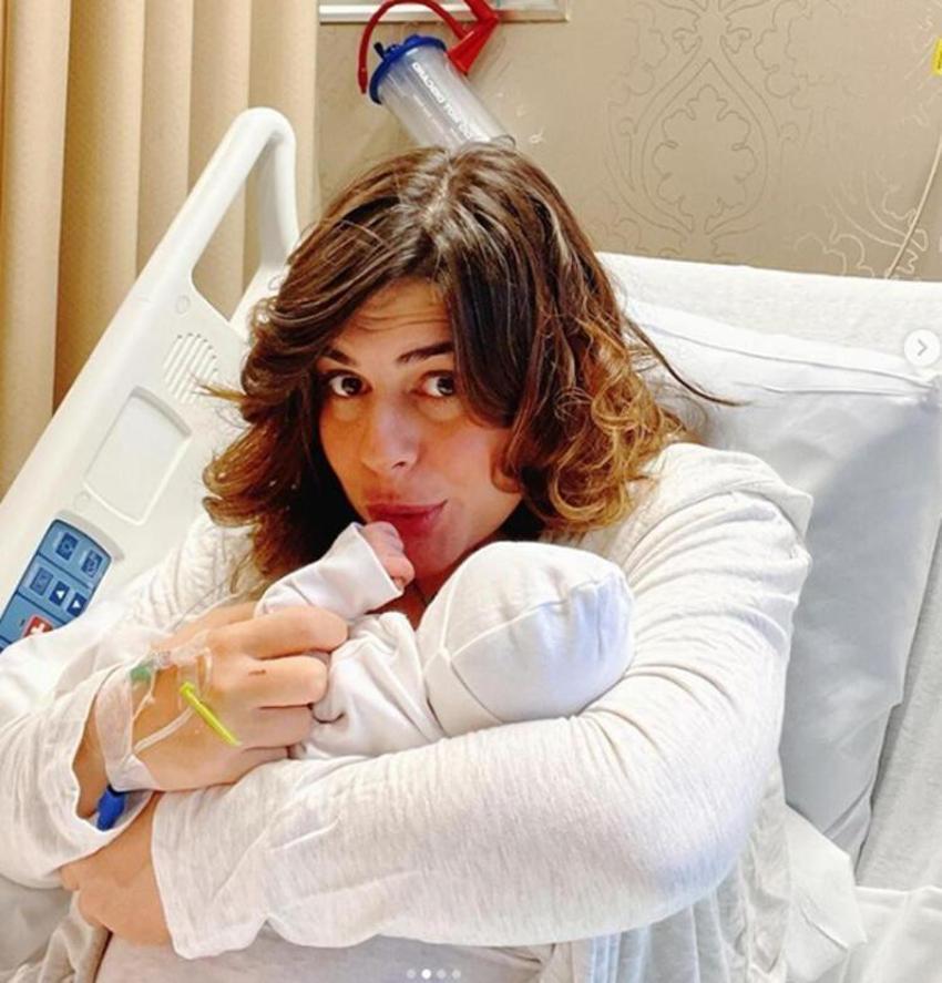 Ayça Erturan sosyal medyadan müjdeli haberi duyurdu!
