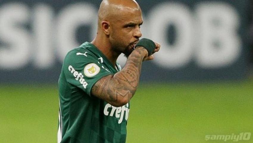 Fatih Terim 'Bir telefon uzağımda gel dersem...' demişti! Felipe Melo yeniden Galatasaray'da! Forma numarası bile...