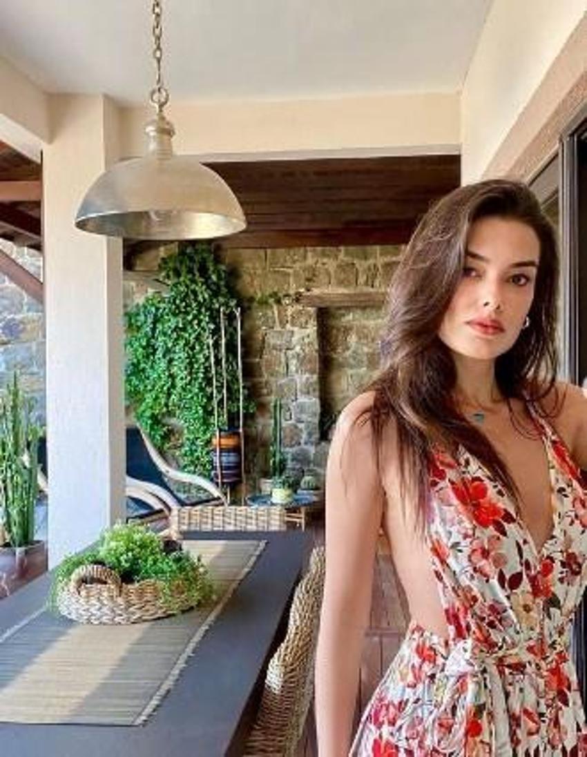 Saadet Özsırkıntı iddialı pozlarıyla adından söz ettiriyor!