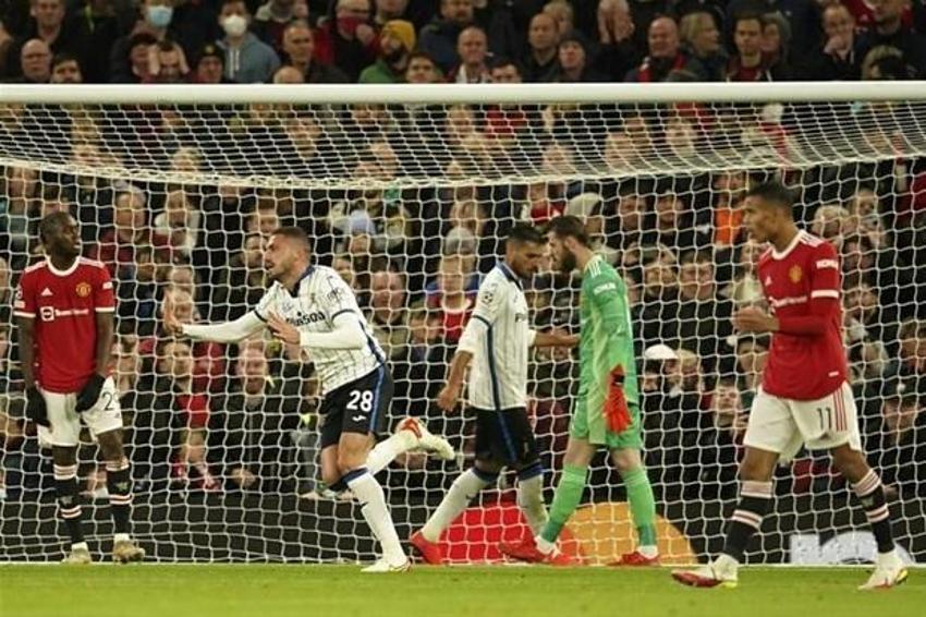 Manchester United-Atalanta maçına Merih Demiral damga vurdu! Old Trafford'da ağları havalandırdı oyundan çıktı, Ronaldo çıldırdı