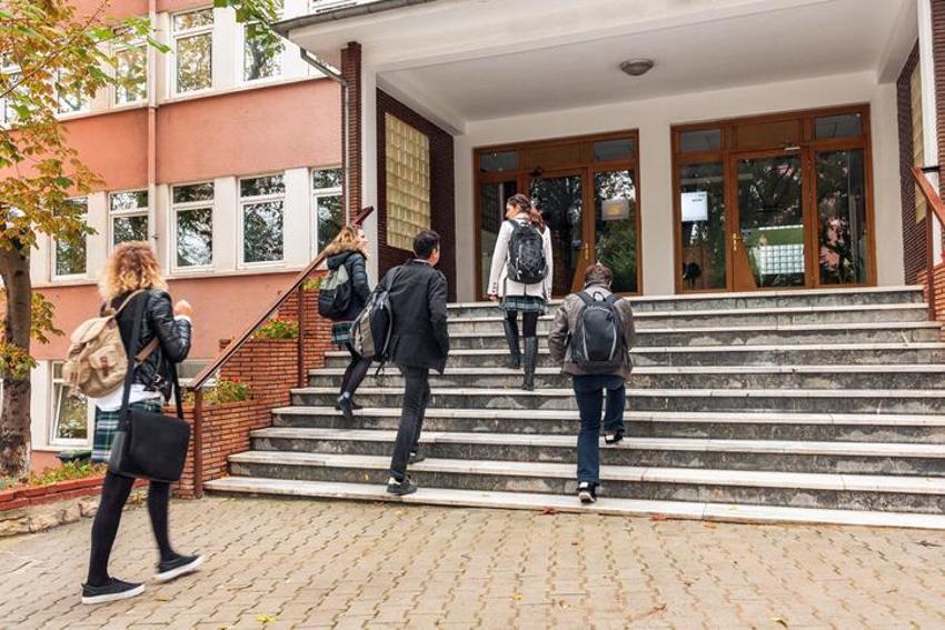 Yüz yüze eğitim ile ilgili son dakika kararı! Bakan Özer duyurdu...
