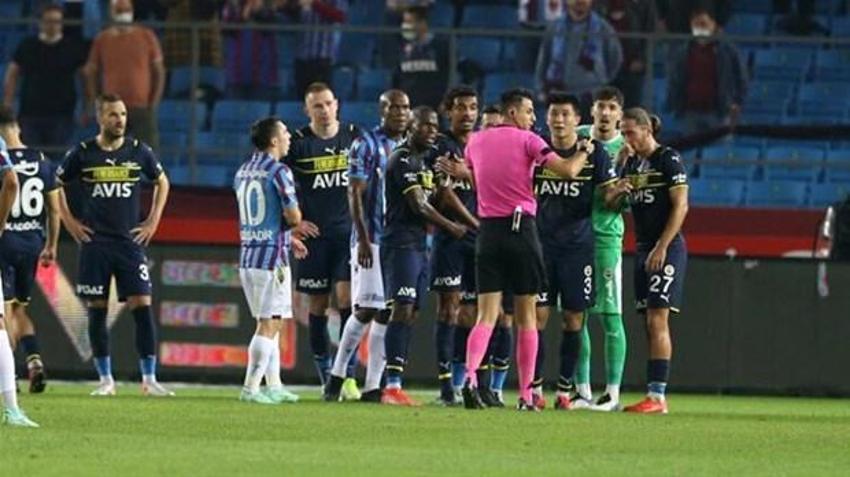 Ali Şansalan Kim Min Jae'ye kırmızı kart gösterdi Güney Kore basını olayı özel haber olarak verdi! 'Fenerbahçe yine...'