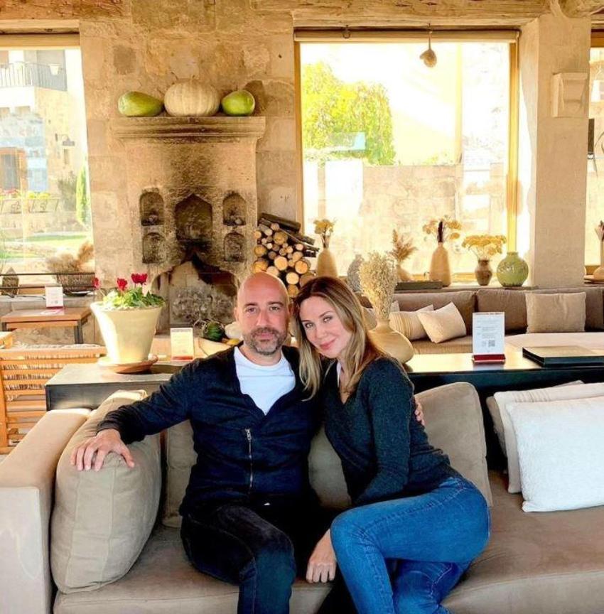 Demet Şener yeni sevgilisi Tolga Arman'la verdiği pozları ilk kez paylaştı!