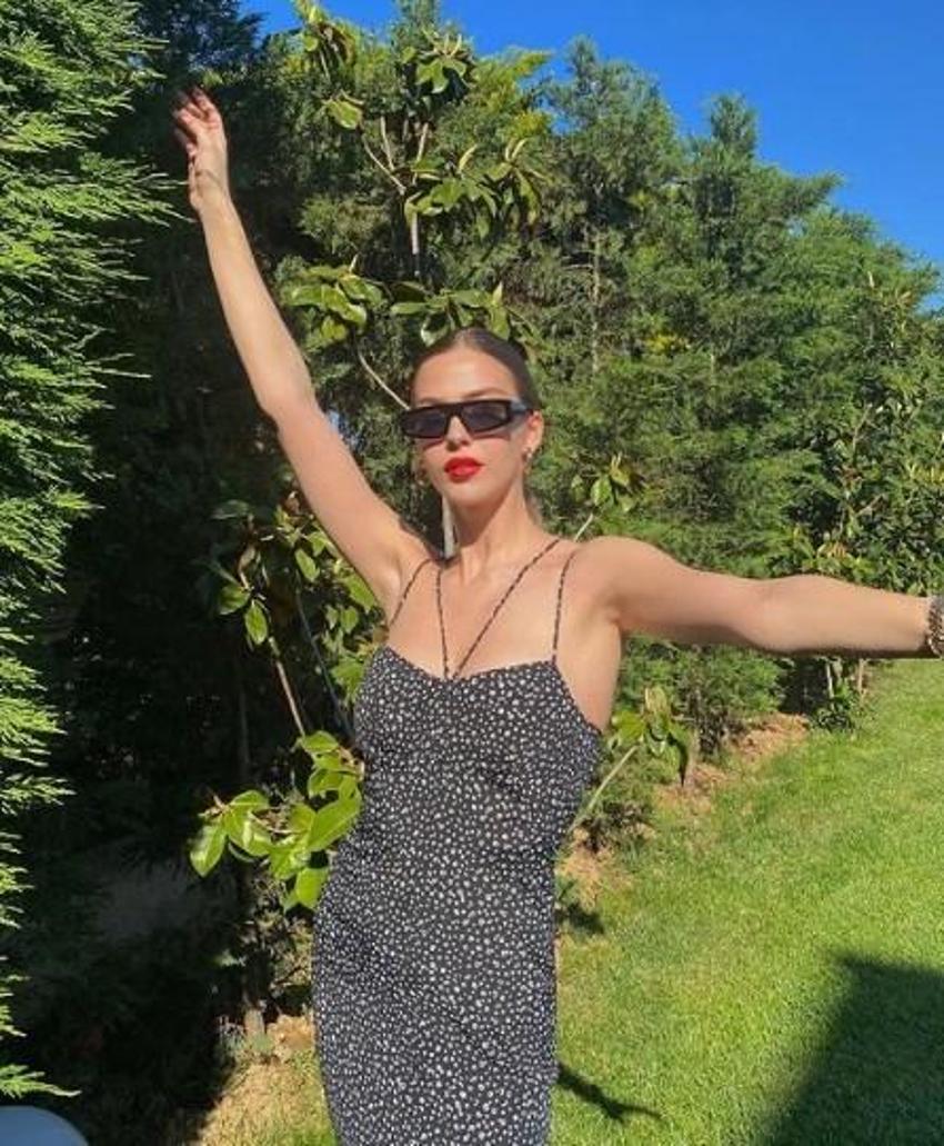 İbrahim Tatlıses'in gelini Yasemin Şefkatli pozlarıyla beğeni topluyor!