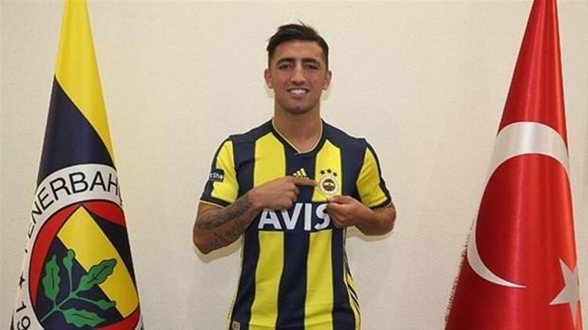 Berisha-Rossi-Serdar Dursun'un peşinden koşarken elindeki forveti göremedi! Anderlecht, PSV, Shaktar yıldız forvetin peşinde!