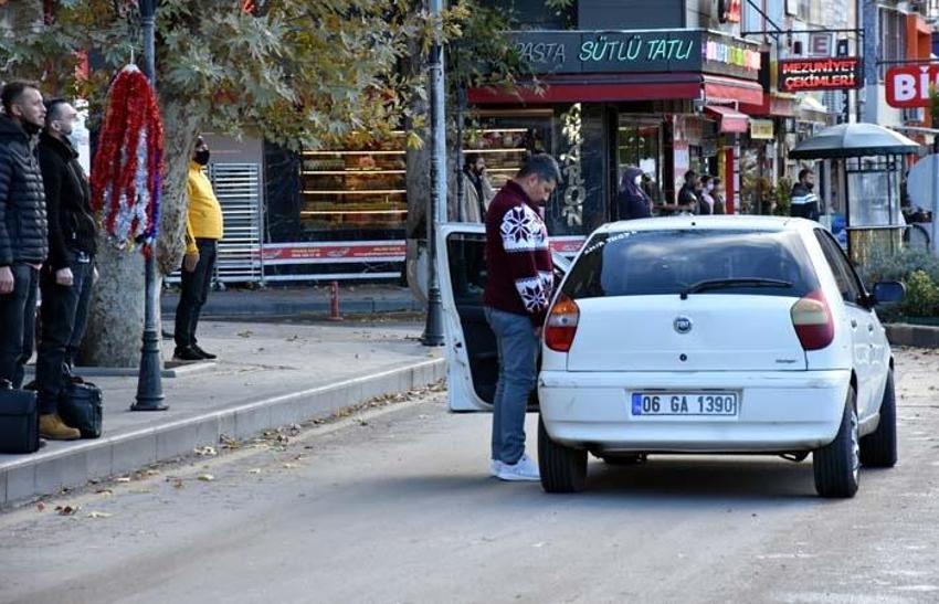 Büyük Önder Atatürk'ü anıyoruz... Saat 9'u 5 geçe hayat durdu!