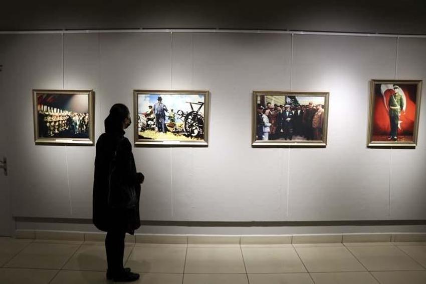 Büyük Önder Atatürk'ü anıyoruz... Saat 9'u 5 geçe hayat durdu!