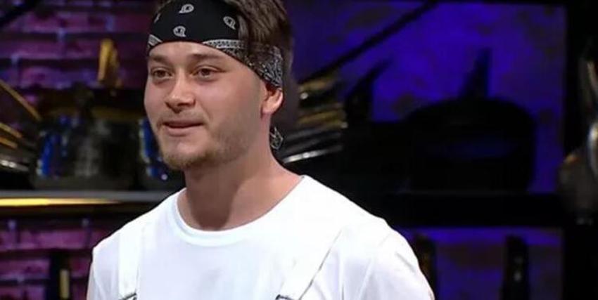 MasterChef 2021'de bomba gelişme! Acun Ilıcalı, Emre Büber'e hayatının fırsatını sundu!