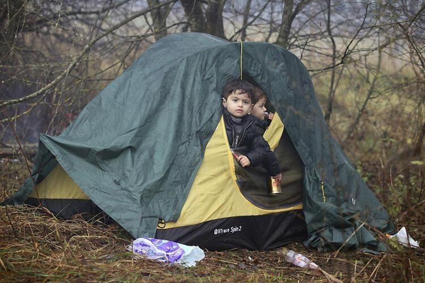 Avrupa'yı mülteci krizi vurdu! Polonya'dan Rusya'ya ağır suçlama: Moskova'da tezgahlandı...