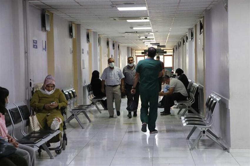 Kapanma, yasak ve kısıtlamalar geri geliyor! Türkiye'de son dakika kararı, resmen değişti, yarından itibaren başlıyor...