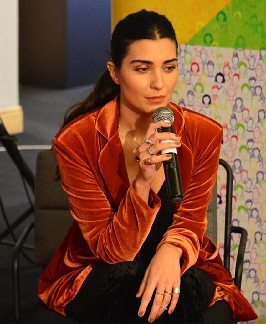 Tuba Büyüküstün'den 'Murat Boz' sorusuna yanıt!