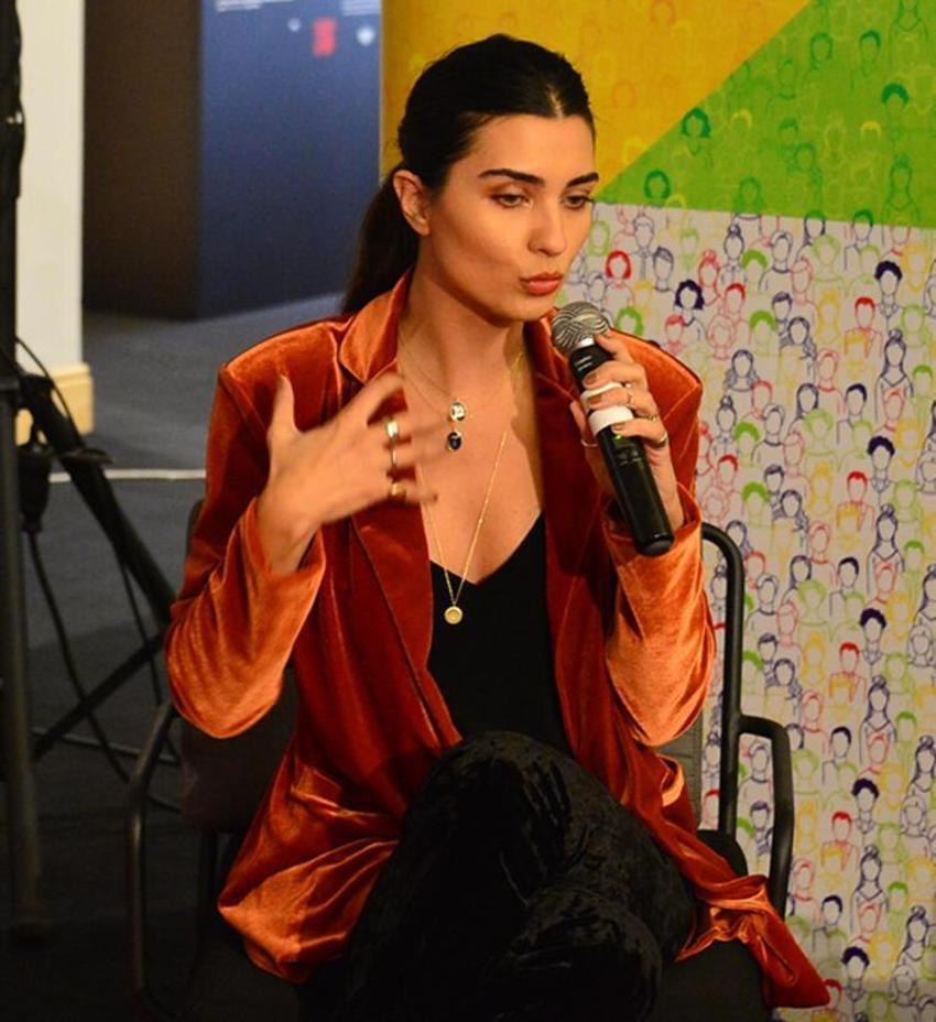 Tuba Büyüküstün'den 'Murat Boz' sorusuna yanıt!