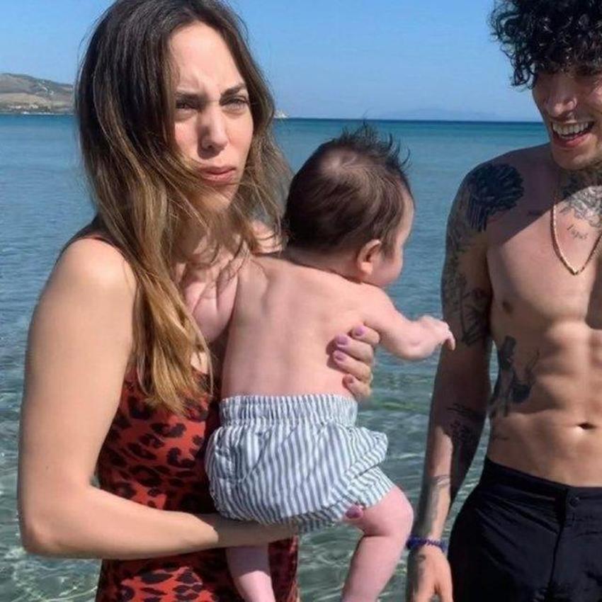 Can Bonomo'dan aile pozu: Bonomo çetesi!