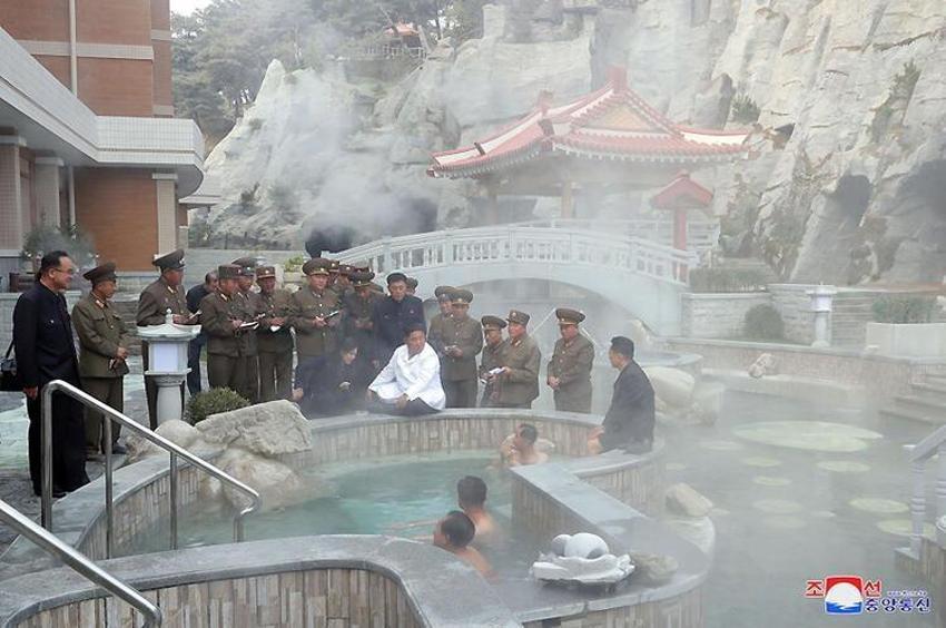 Kuzey Kore lideri Kim Jong-Un hakkında bomba gelişme! Uydu görüntüsünden ortaya çıktı, iki ayrı adreste...
