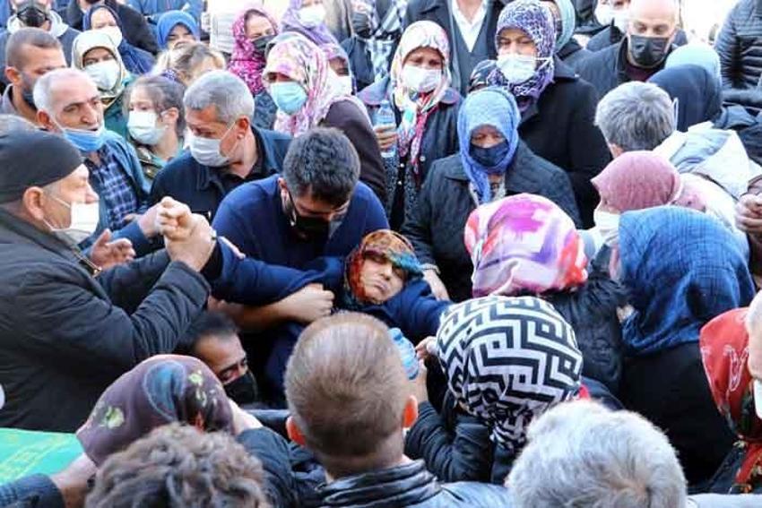 Türkiye samuray kılıcıyla öldürülen Başak Cengiz’e ağladı 