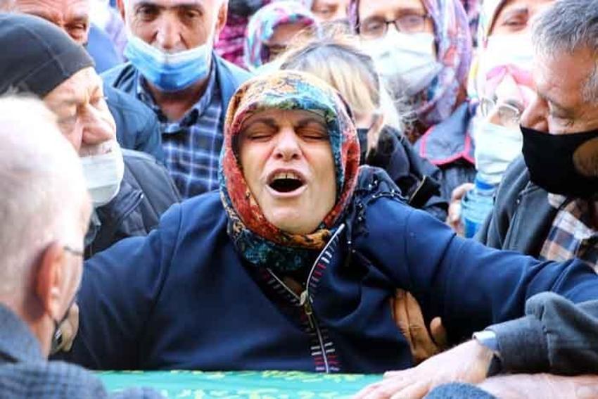 Türkiye samuray kılıcıyla öldürülen Başak Cengiz’e ağladı 