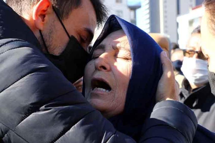 Türkiye samuray kılıcıyla öldürülen Başak Cengiz’e ağladı 