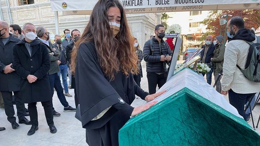 Modacı Bahar Korçan'a veda