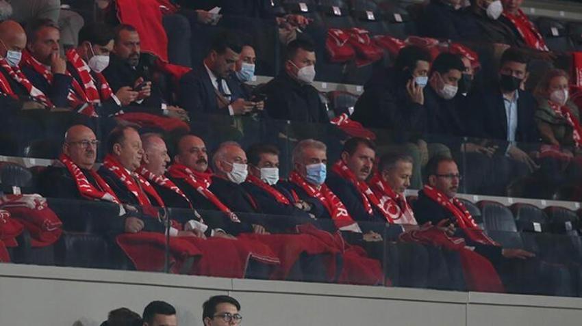 Türkiye - Cebelitarık maçına damga vurdu! A Milli Takım tarihine geçti, Burak Yılmaz ve Halil Dervişoğlu...