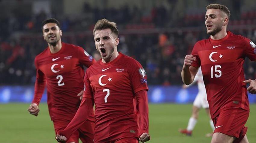 Nihat Kahveci 'Ronaldo' Gökhan Keskin 'Yeni Rıdvan Dilmen' dedi! Burak Yılmaz 3 asist yaptı Halil Dervişoğlu attı ama Kerem Aktürkoğlu...