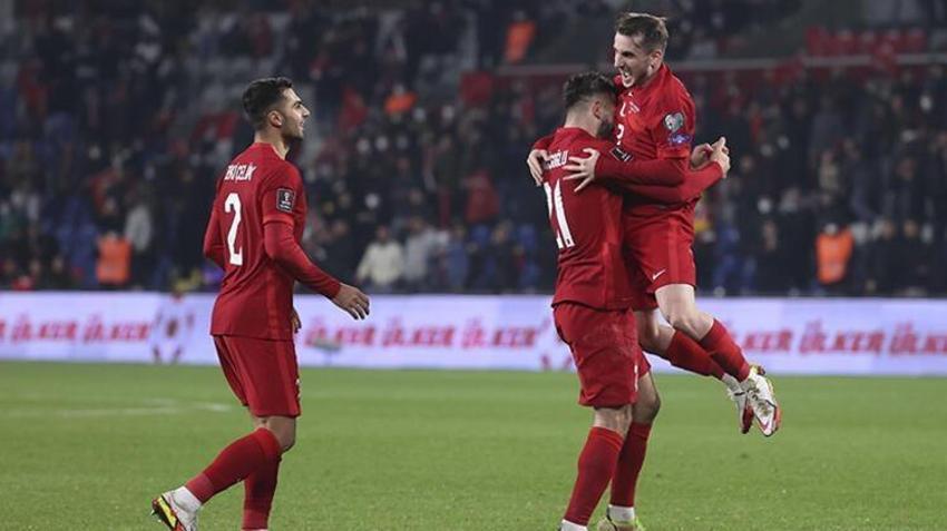 Nihat Kahveci 'Ronaldo' Gökhan Keskin 'Yeni Rıdvan Dilmen' dedi! Burak Yılmaz 3 asist yaptı Halil Dervişoğlu attı ama Kerem Aktürkoğlu...