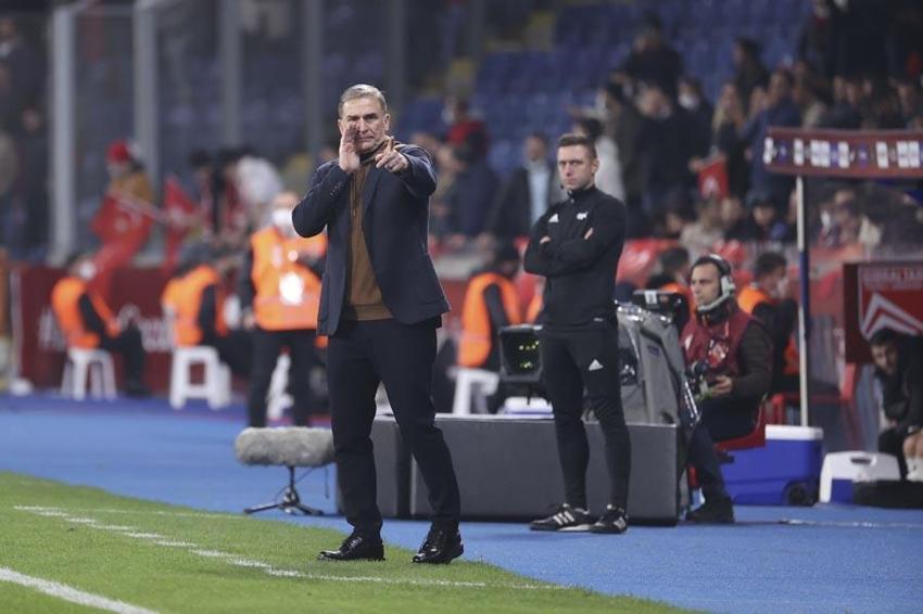 Kuntz'a değil Şenol Güneş'e çattı! Burak Yılmaz, Kerem Aktürkoğlu, Halil Dervişoğlu, Rıdvan Yılmaz şov yaptı, Türkiye 6 attı o 'Çayda boğulduk çayda' dedi!