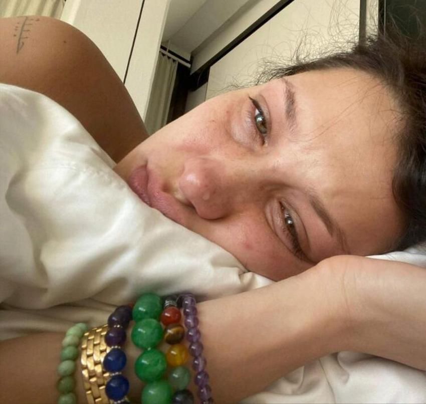 Bella Hadid hayata döndü! Plajda görüntülendi...