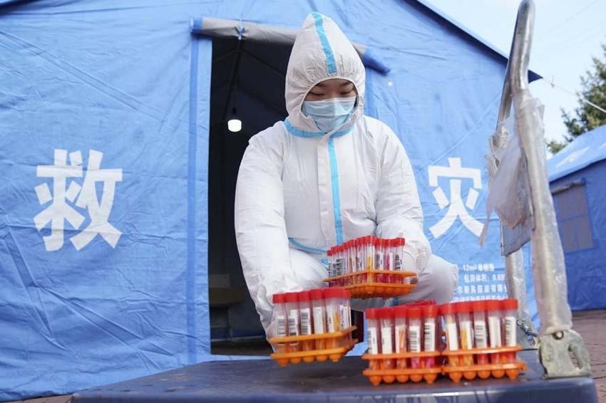 Çin'den dünyayı korkutan haber geldi! Wuhan'da 71 virüs tespit edildi 18'i çok tehlikeli...