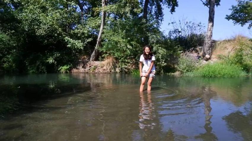 Kredisini ödedikleri evi satarak haritada ilk gördükleri köye saptılar!
