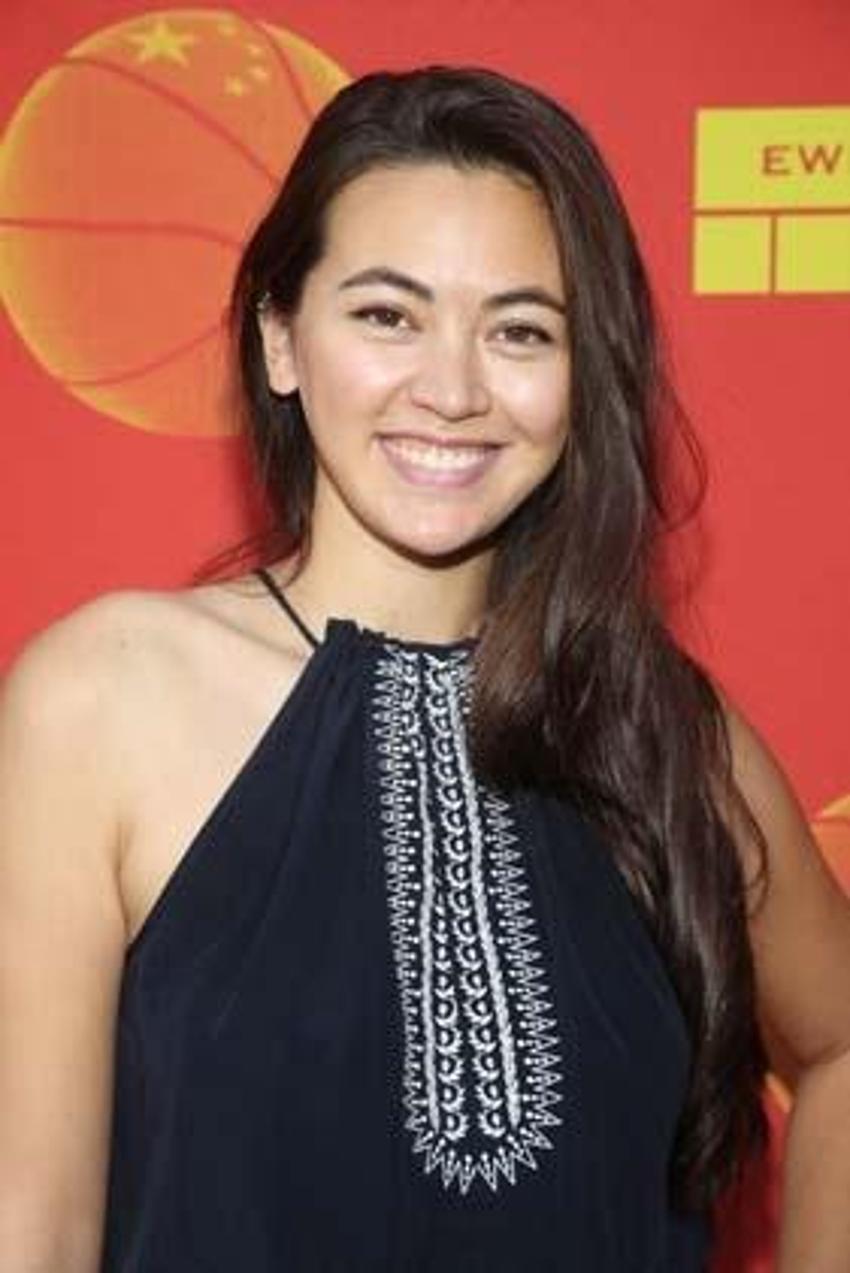 Hande Erçel IMDb listesinde ikinci oldu! Önüne geçen isim...