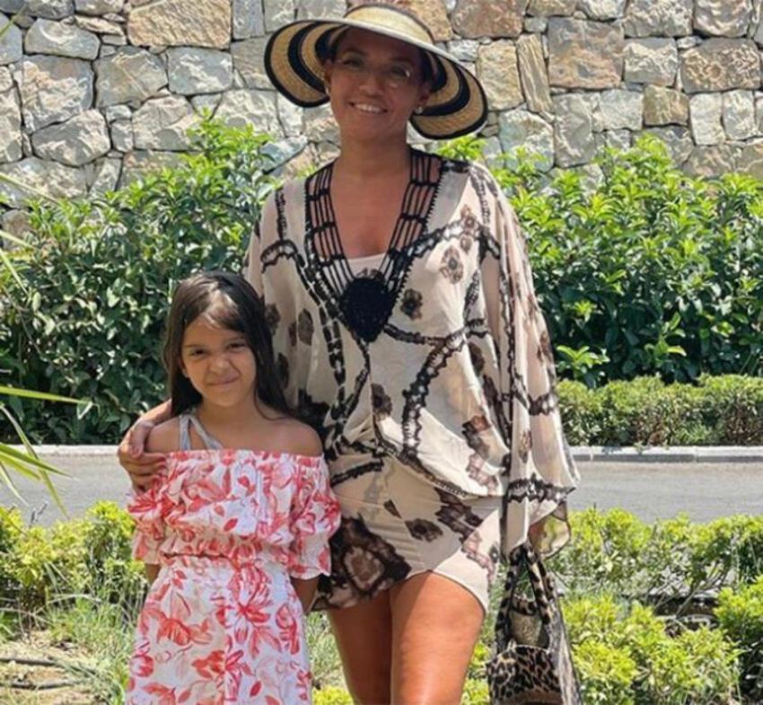 Demet Akalın hamile mi? Ve açıkladı