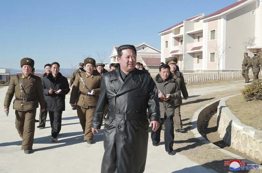 Öldü iddialarından sonra Kuzey Kore lideri Kim Jong-un 1 ay sonra ortaya çıktı: Burası güneşin kutsal yeri...