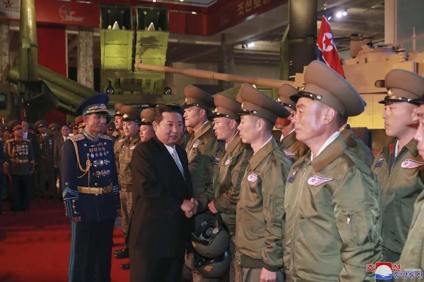 Öldü iddialarından sonra Kuzey Kore lideri Kim Jong-un 1 ay sonra ortaya çıktı: Burası güneşin kutsal yeri...