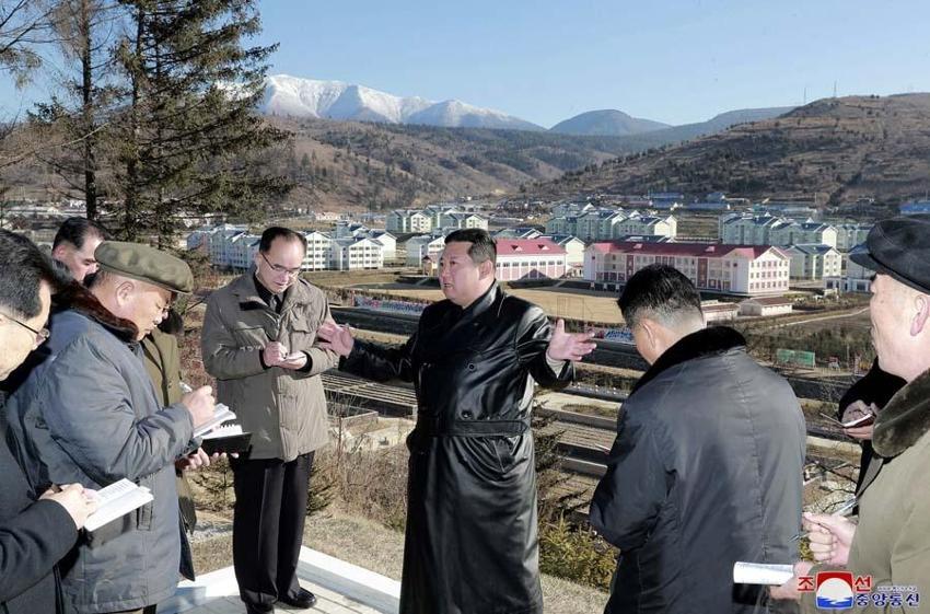 Öldü iddialarından sonra Kuzey Kore lideri Kim Jong-un 1 ay sonra ortaya çıktı: Burası güneşin kutsal yeri...