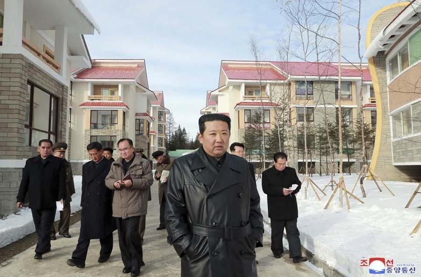 Öldü iddialarından sonra Kuzey Kore lideri Kim Jong-un 1 ay sonra ortaya çıktı: Burası güneşin kutsal yeri...