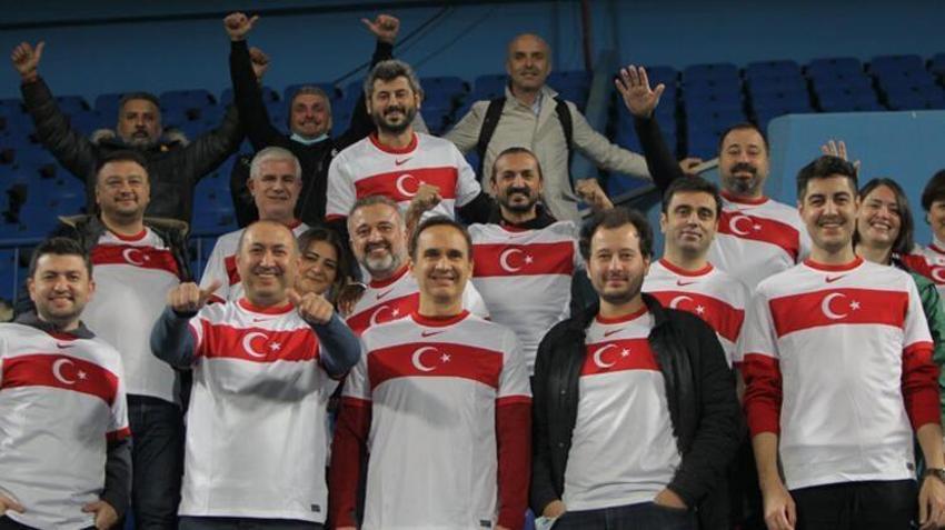4 maçta 10 puan aldı ama... Dün Karadağ'ı deplasmanda devirip Play-Off'a kalan Kuntz hakkında akılalmaz yorum! 'Ölü, Eski tas eski hamam'