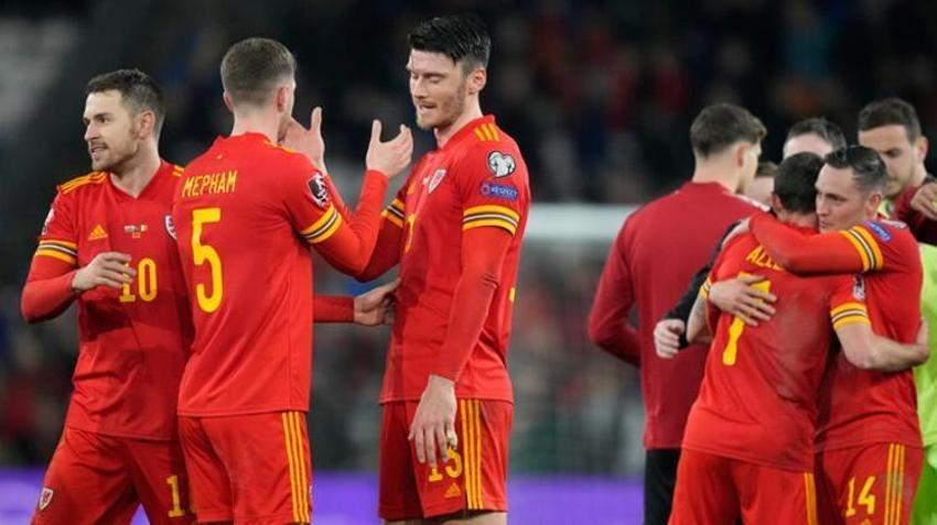 Dün gece Kuntz istemediği iki takımı açıklamıştı! İşte Türkiye'nin Play-Off'taki muhtemel rakipleri! Ronaldo-Chiesa-İbrahimovic...