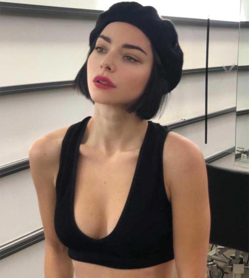 Merve Boluğur son paylaşımıyla kafa karıştırdı!