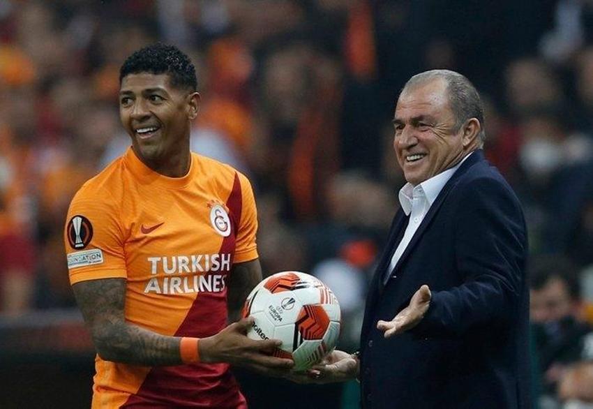 Fatih Terim isim vererek istedi Burak Elmas transferi için kaynak arayışına geçti! 'Onu 40 milyon euro'ya satarız'