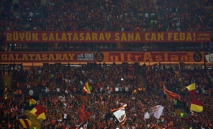 Fatih Terim isim vererek istedi Burak Elmas transferi için kaynak arayışına geçti! 'Onu 40 milyon euro'ya satarız'