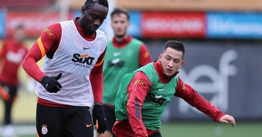 Milli futbolcular geri geldi Morutan iyileşti! Fatih Terim'in Fenerbahçe derbisindeki 11'i netleşti! Diagne, Mostafa Mohamed, Halil Dervişoğlu...