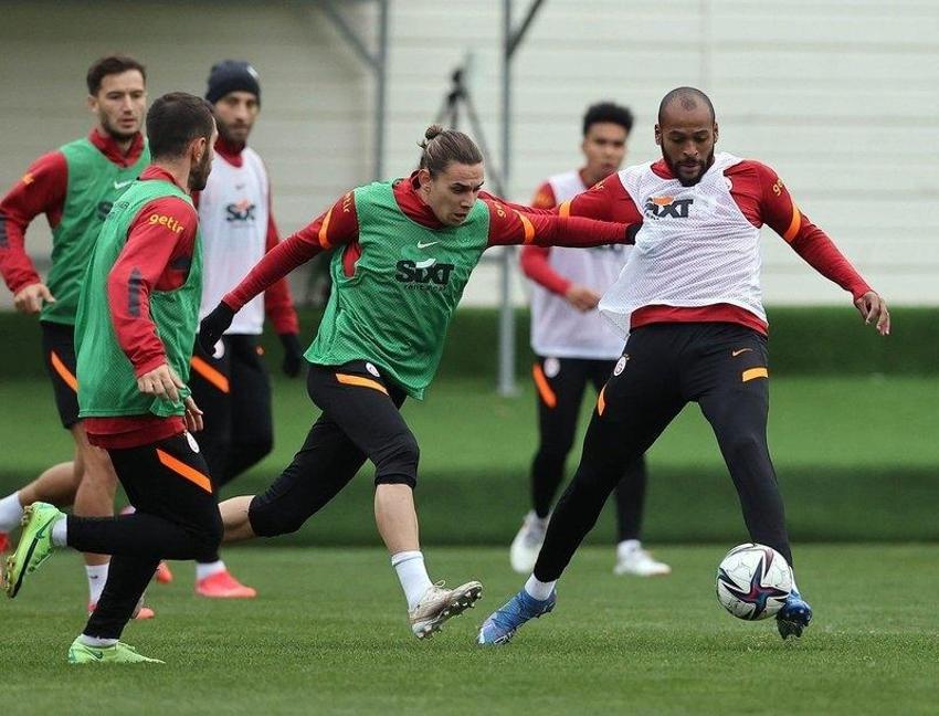 Milli futbolcular geri geldi Morutan iyileşti! Fatih Terim'in Fenerbahçe derbisindeki 11'i netleşti! Diagne, Mostafa Mohamed, Halil Dervişoğlu...
