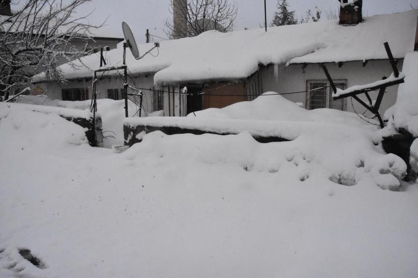 Kar geliyor, 8 derce birden düşecek! Meteoroloji son dakika olarak duyurdu, gün verdiler...