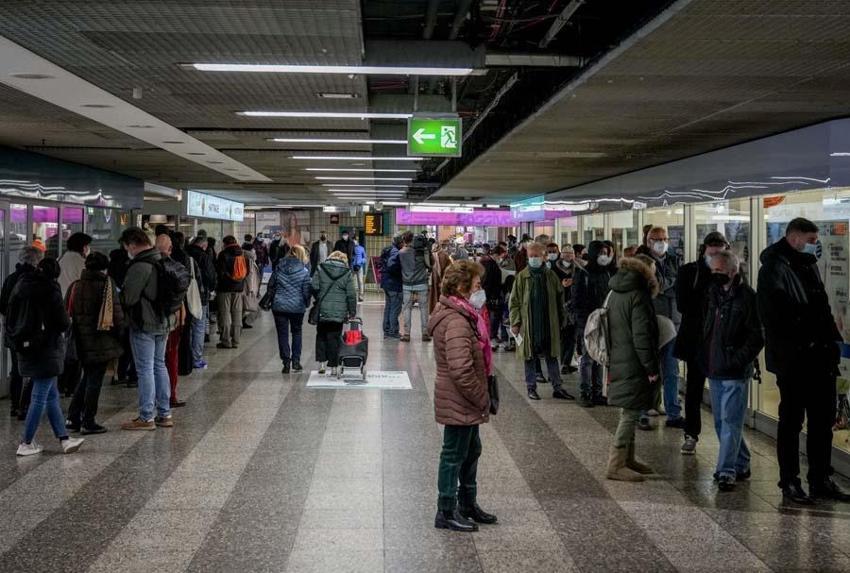 New York Times dünyaya duyurdu! Aylar sonra kimliği ortaya çıktı: İşte koronavirüse yakalanan ilk kişi...