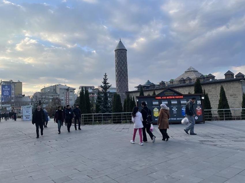 Erzurum'da korkutan deprem!