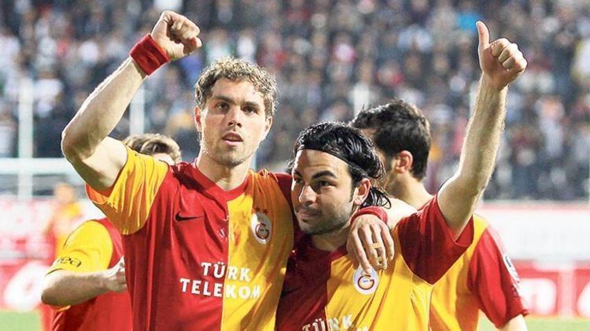 Bu sefer kadroya değil Fatih Terim'in yanına transfer yapılıyor! Burak Elmas dünden razı... Efsane futbolcu istediğini resmen açıkladı...