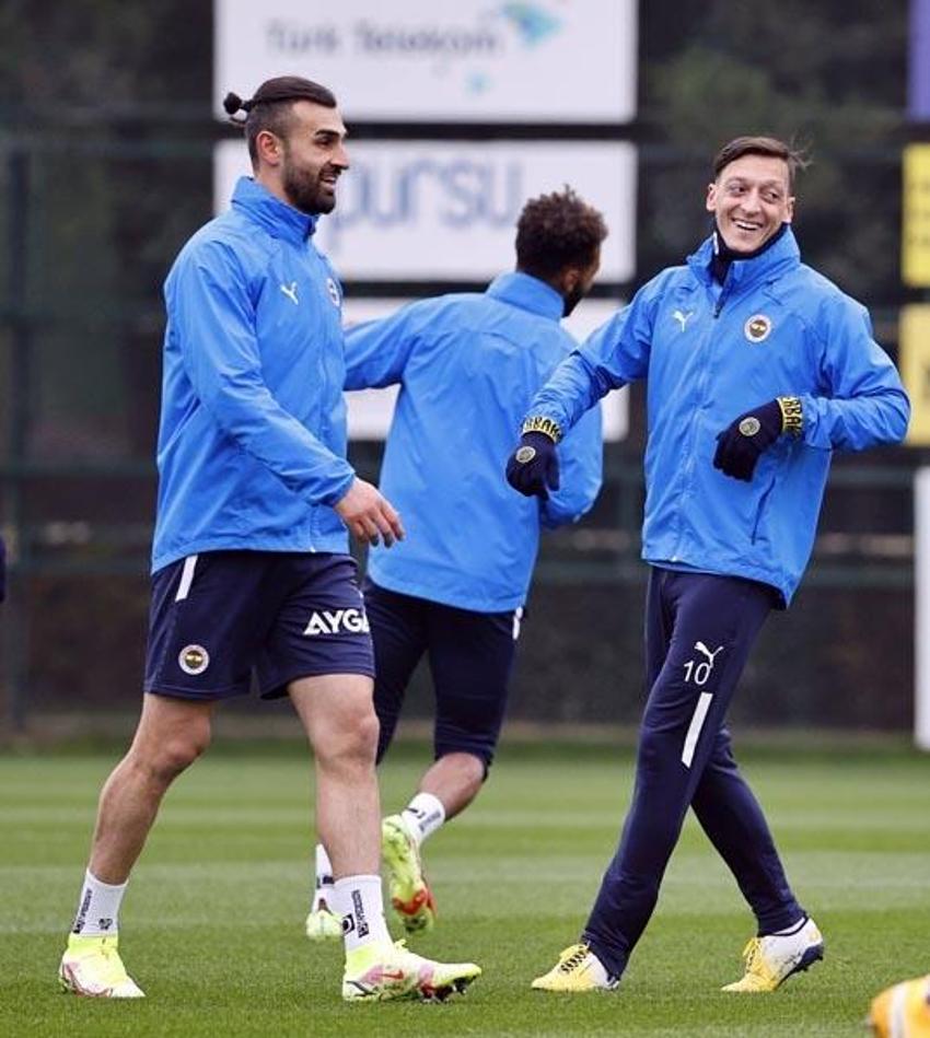Ali Koç-Burak Elmas-Fatih Terim-Vitor Pereira hepsi kararını verdi! Galatasaray - Fenerbahçe maçı öncesi 4 futbolcunun sözleşmesi feshediliyor