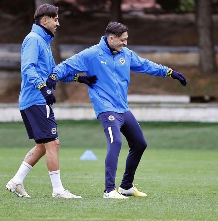 Ali Koç-Burak Elmas-Fatih Terim-Vitor Pereira hepsi kararını verdi! Galatasaray - Fenerbahçe maçı öncesi 4 futbolcunun sözleşmesi feshediliyor
