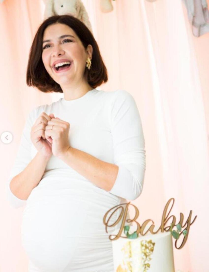 Bergüzar Korel: Göğe bakarak geldi güzel kızımız
