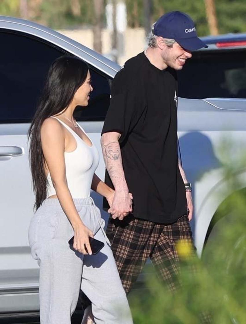 Kim Kardashian, yeni bir aşka yelken açtı! El ele görüntülendiler